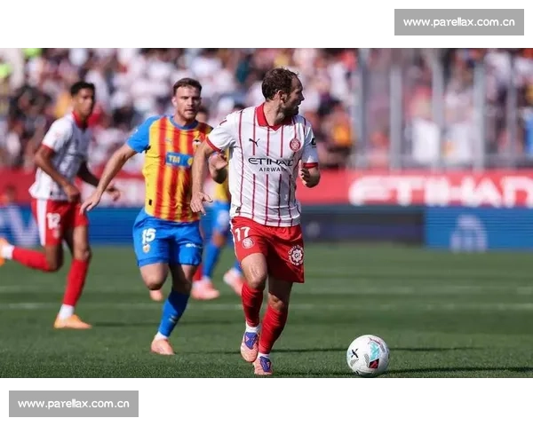 那不勒斯转攻赫罗纳右后卫阿尔瑙，塞维利亚转会拉锯战陷入僵局